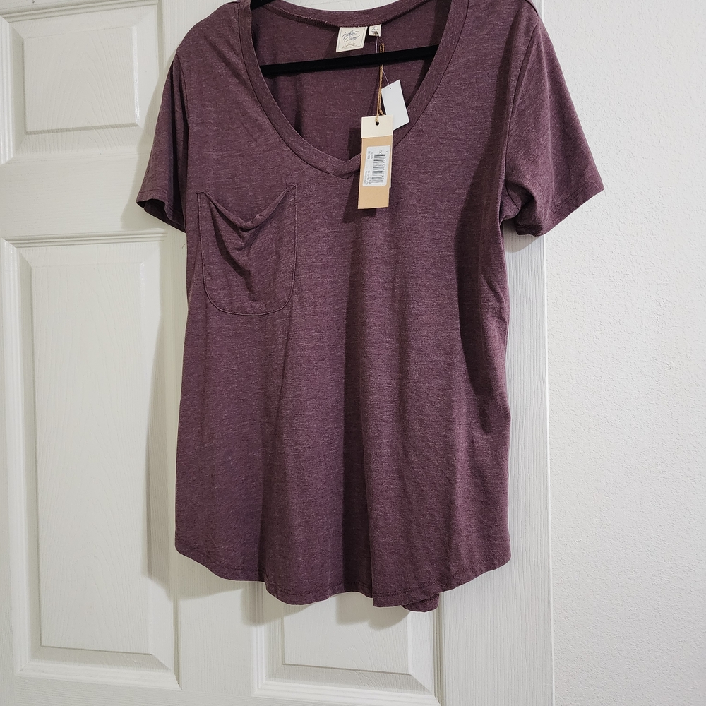 White Crow Purple Top Size XL NWT